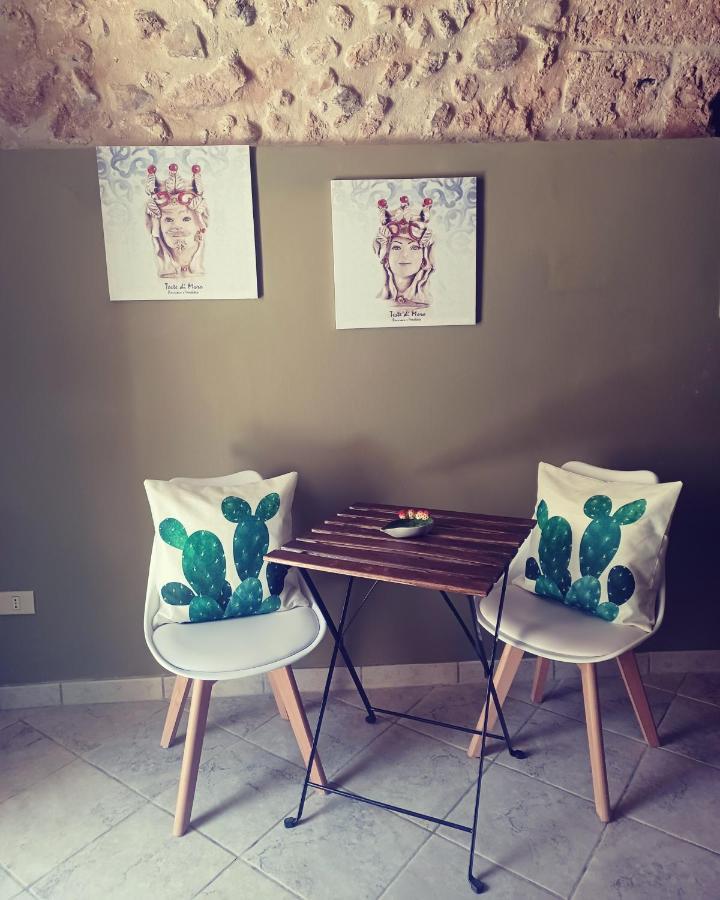 Casa Vacanza Na Zia Agnese Noto Luaran gambar
